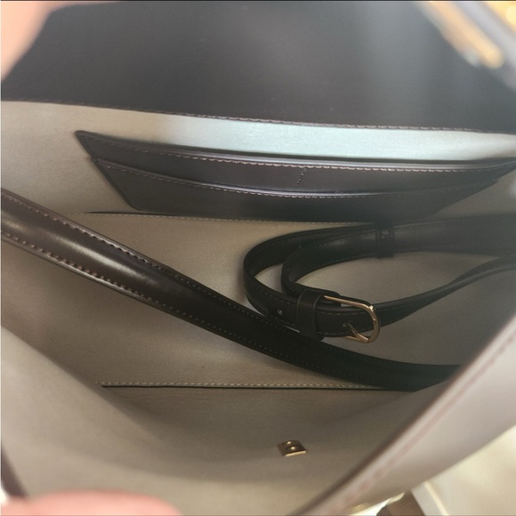 NWOT Toteme T-Lock leather shoulder bag in dark brown - Picture 12 of 12